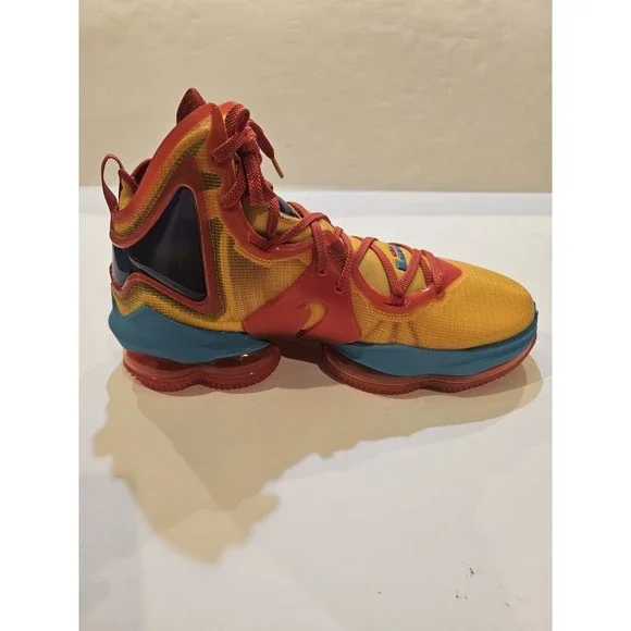NEW Nike LeBron 19 "Tune Squad Space Jam" Men’s Shoes DC9338-800 Size 11